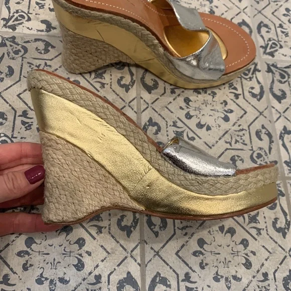 C Label Wedge Heels - Picture 5 of 10